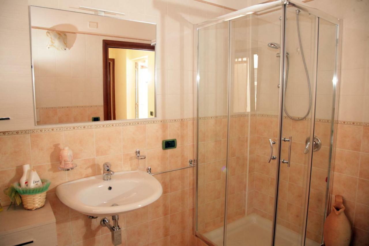 L'Isola Felice Apartment Monserrato Ngoại thất bức ảnh