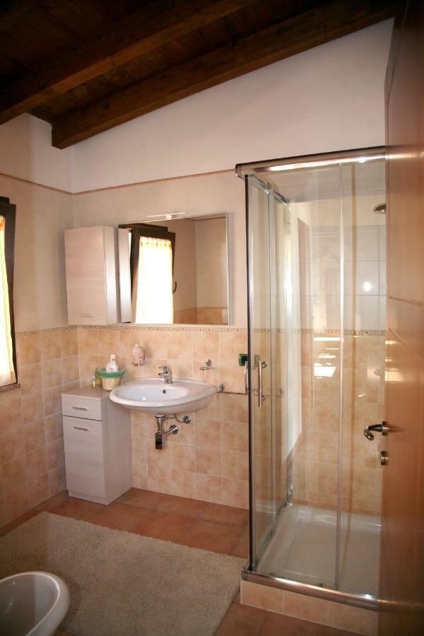 L'Isola Felice Apartment Monserrato Ngoại thất bức ảnh