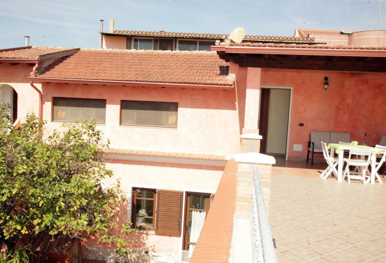 L'Isola Felice Apartment Monserrato Ngoại thất bức ảnh