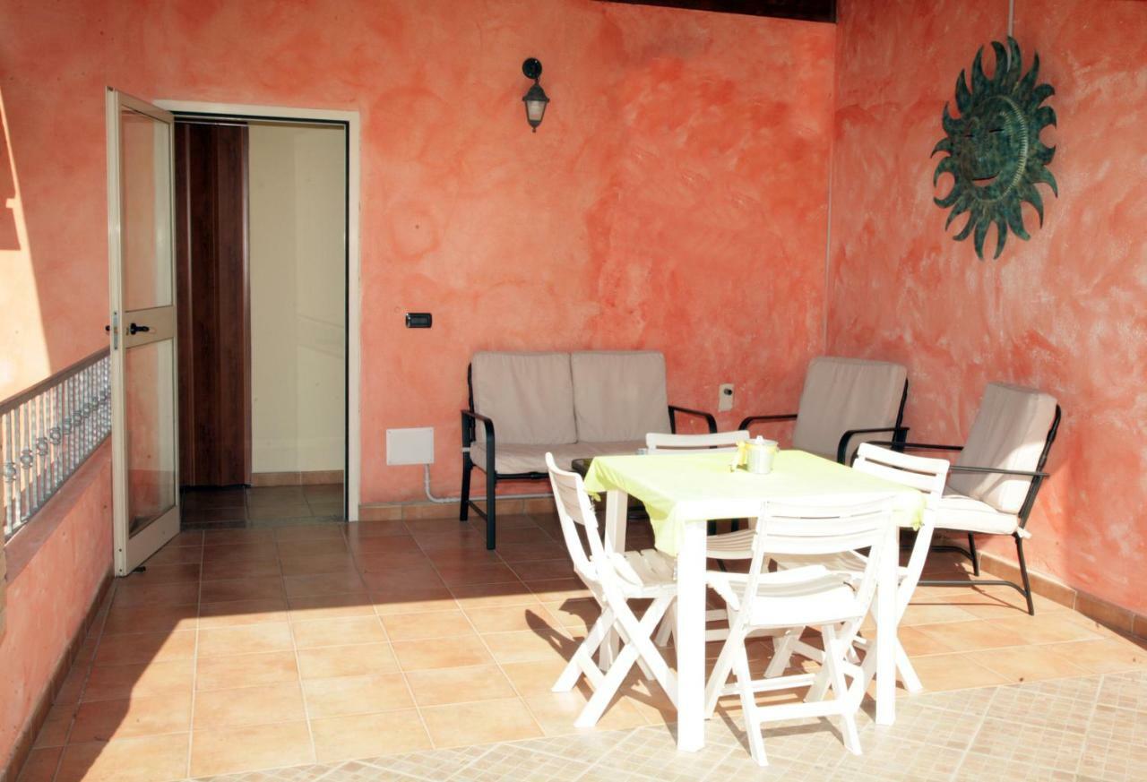 L'Isola Felice Apartment Monserrato Ngoại thất bức ảnh
